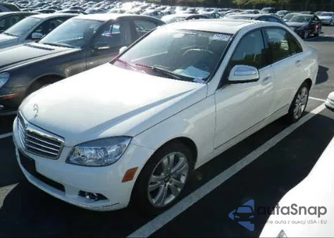 2009 Mercedes-Benz C300 4 Matic из США, поврежденный, VIN WDDGF81X39R045696